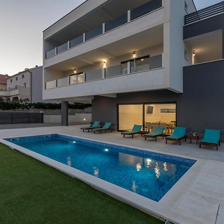 Luxury Villa La Nonna Ana - Heated Pool, Sea View, Near Split Kastela Exterior photo