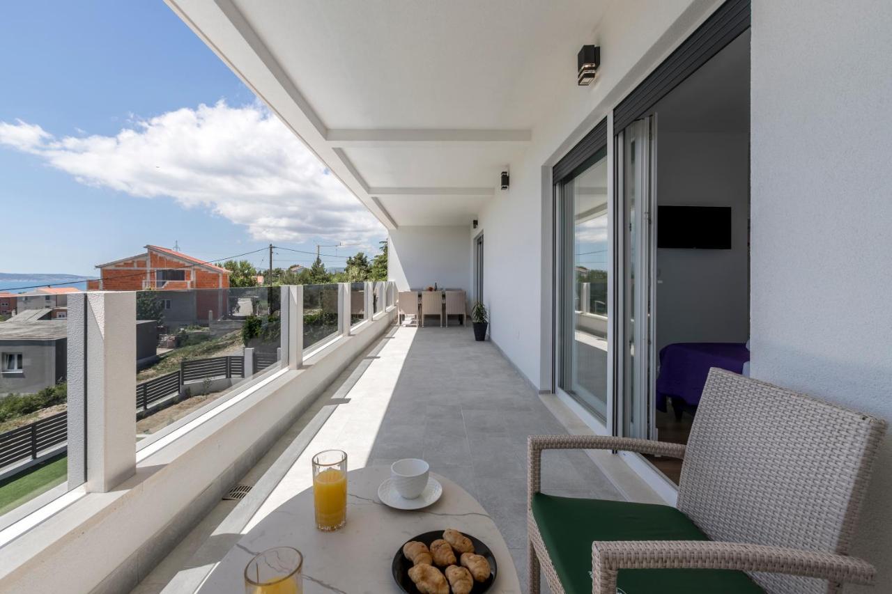 Luxury Villa La Nonna Ana - Heated Pool, Sea View, Near Split Kastela Exterior photo