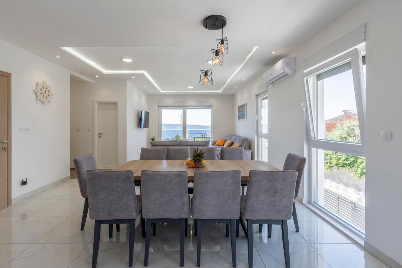 Luxury Villa La Nonna Ana - Heated Pool, Sea View, Near Split Kastela Exterior photo