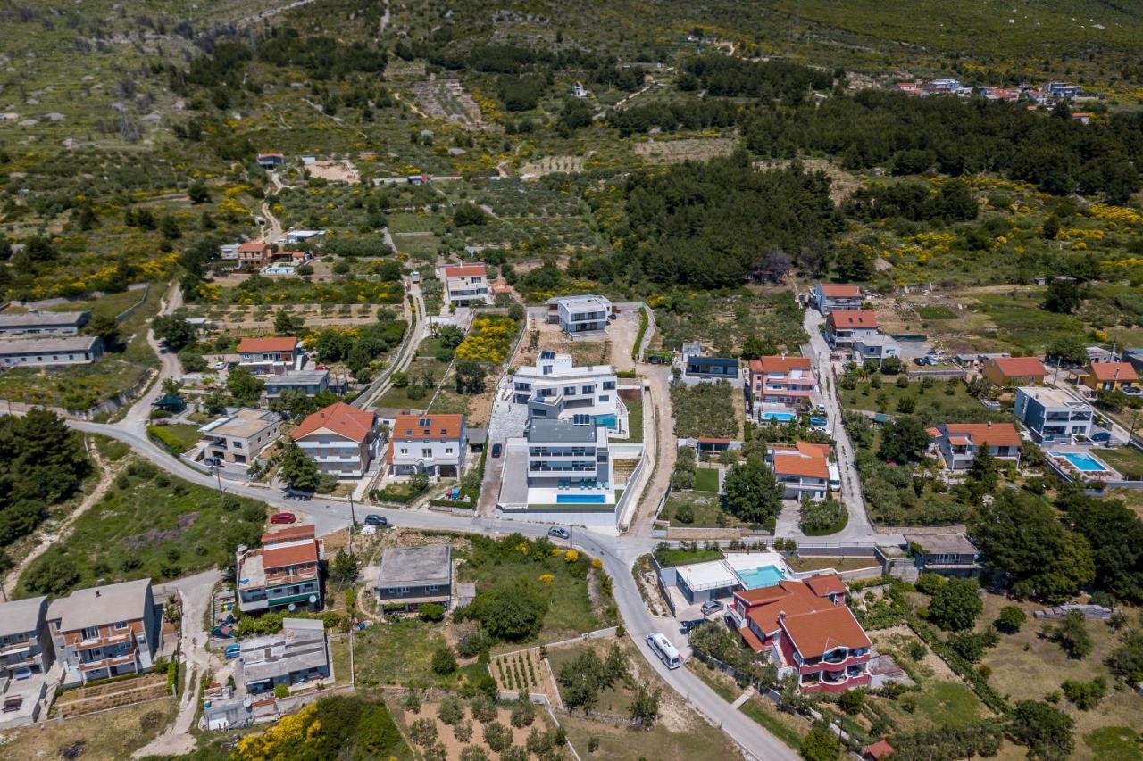 Luxury Villa La Nonna Ana - Heated Pool, Sea View, Near Split Kastela Exterior photo