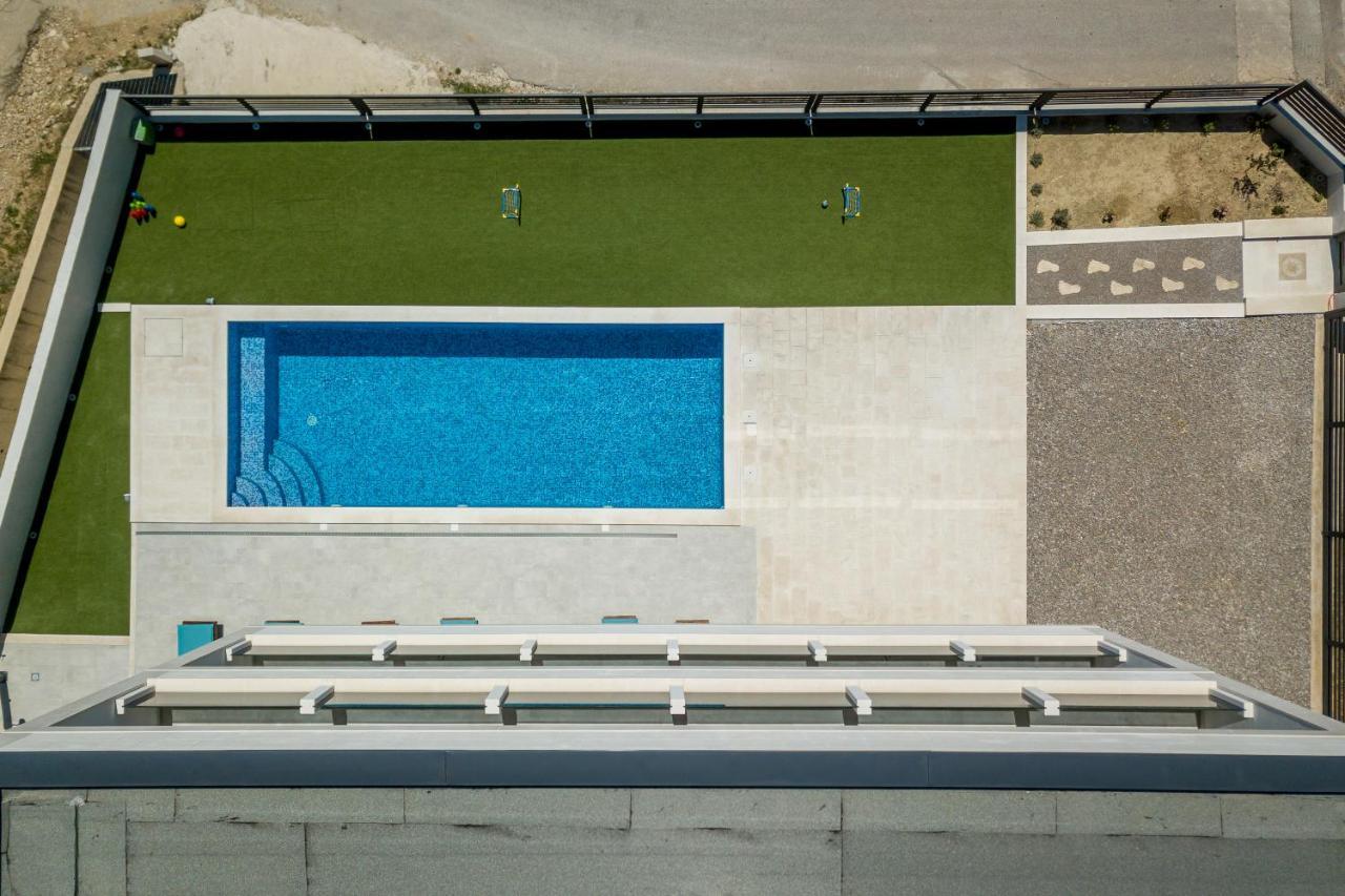 Luxury Villa La Nonna Ana - Heated Pool, Sea View, Near Split Kastela Exterior photo